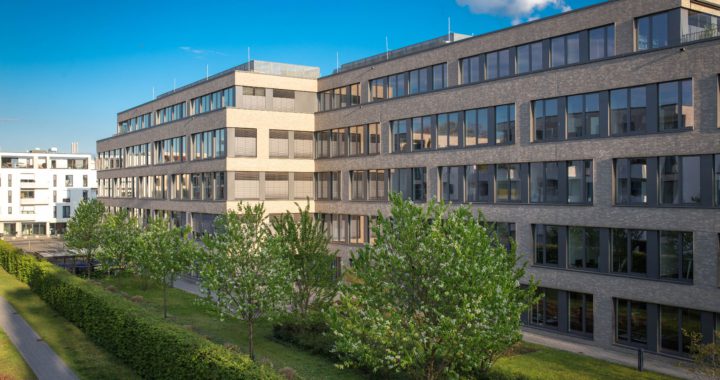 Buying and Managing Commercial Property